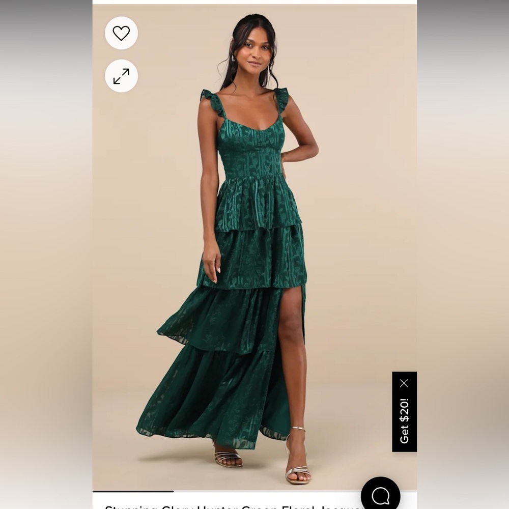 NWT Lulu’s tiered hunter green maxi dress